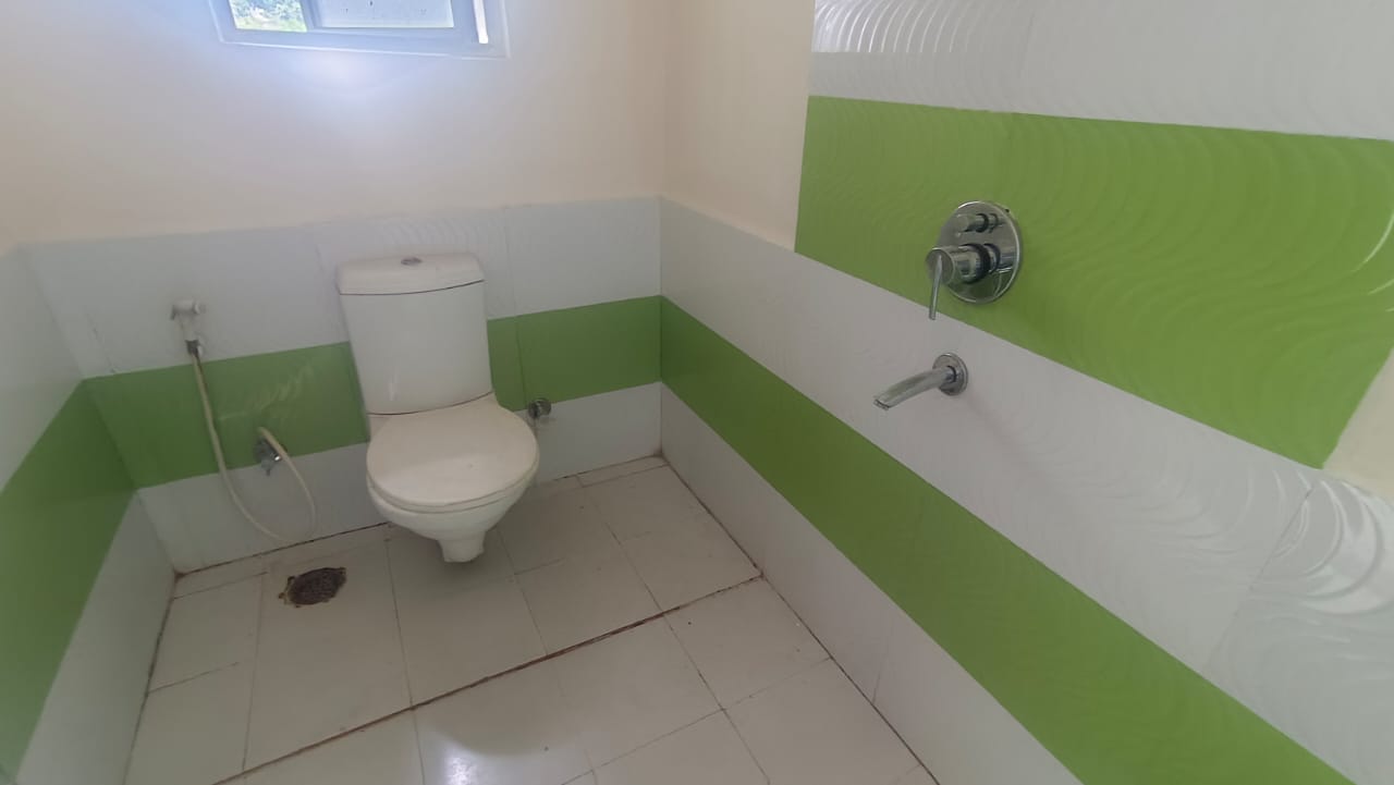 Unfurnished 4bhk in Pathar Quarry, Guwahati, Assam, India for Rent